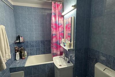 Apartament cu 2 camere semidecomandat în Dosu Bricii