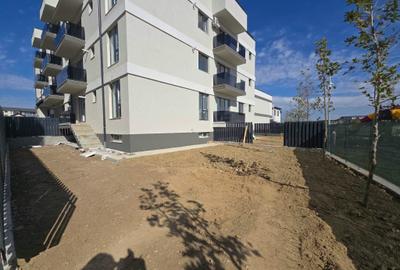 Apartament cu 3 camere decomandat în Dobroești