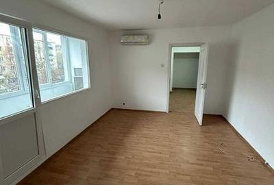Apartament cu 2 camere semidecomandat în Central - 1