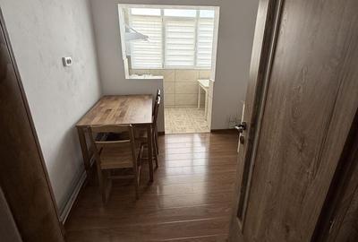 Apartament cu 2 camere decomandat în Exterior Vest