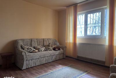 Apartament cu 2 camere semidecomandat în Micro 11 - 4