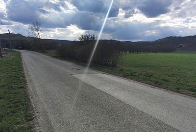 Teren de 1200 mp, în Central - 3
