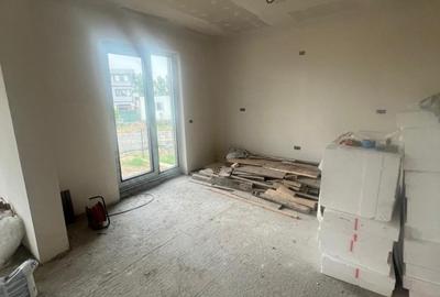 Casă individuală cu 3 camere cu Teren 380 Mp în Agigea - 12