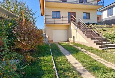 Casă individuală cu 4 camere cu Garaj în Hlincea - 1