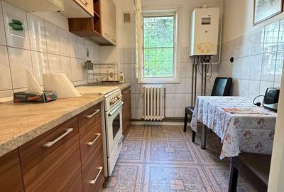Apartament cu 2 camere decomandat în Tătărași