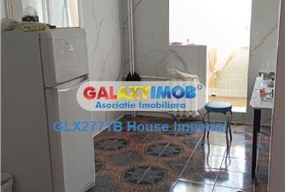 Apartament cu 3 camere decomandat în Basarabia
