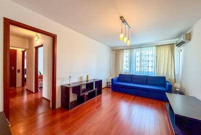 Apartament cu 3 camere semidecomandat, mobilat în Dristor