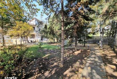 Casă cu 6 camere cu Teren 990 Mp în Băneasa
