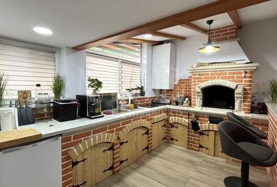 Duplex cu 14 camere cu Canalizare în Someșeni - 1