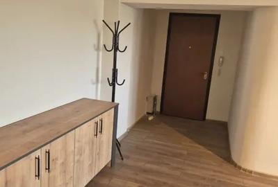 Apartament cu 4 camere decomandat în Unirii