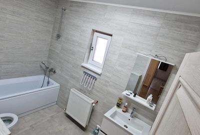 Casă cu 4 camere cu Teren 400 Mp în Valea Adâncă - 1