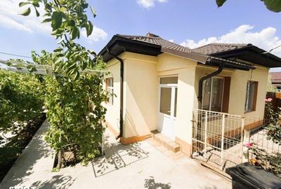 Casă cu 3 camere în Zorleasca