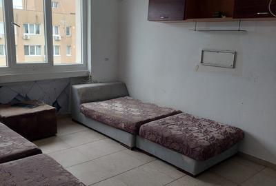 Apartament cu 4 camere semidecomandat în Drumul Taberei - 2