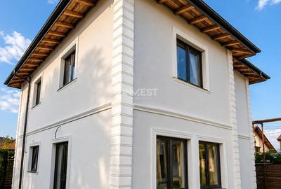 Casă cu 5 camere cu Teren 333 Mp în Rediu