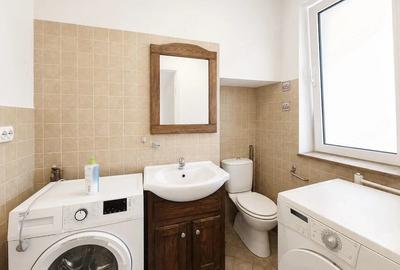 Apartament cu 4 camere nedecomandat în Central