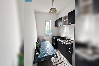 Apartament cu 2 camere decomandat în Vest