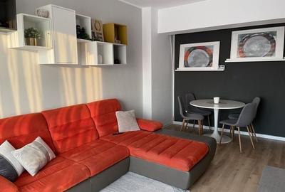 Apartament cu 2 camere semidecomandat în Tineretului