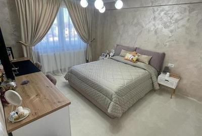 Penthouse cu 3 camere decomandat în Bucium - 7
