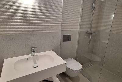 Apartament cu 3 camere în Central - 2