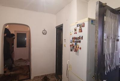 Apartament cu 3 camere decomandat în Central - 2