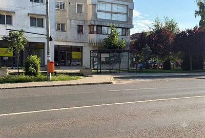 Spațiu comercial, de 158 mp, în Central - 3