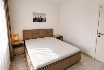 Apartament cu 2 camere decomandat în Tractorul - 2