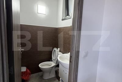 Spațiu comercial, de 25 mp, în Central - 2