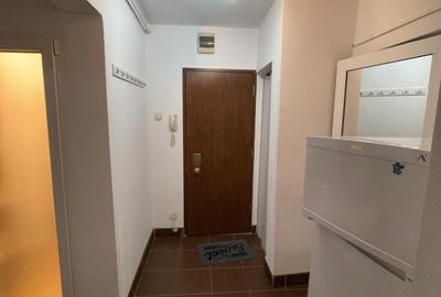 Apartament cu 2 camere decomandat în Romanilor - 4