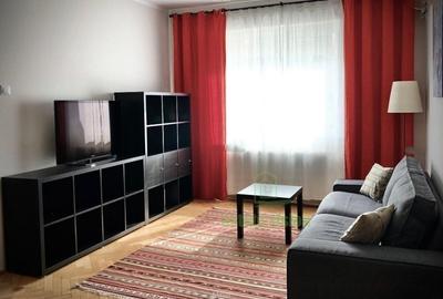 Apartament cu 2 camere semidecomandat, mobilat în Romană
