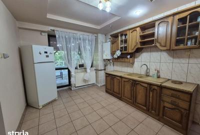 Casă cu 3 camere cu Teren 240 Mp în Găvana