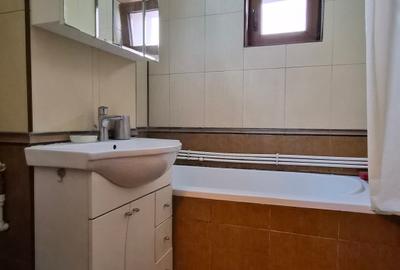 Apartament cu 3 camere decomandat, mobilat în Delfinariu - 13