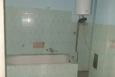 Casă cu 5 camere în Central - 4