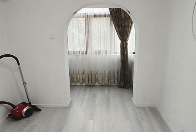 Apartament cu 3 camere decomandat în Central - 2