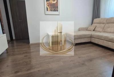 Apartament cu 3 camere semidecomandat în Vitan