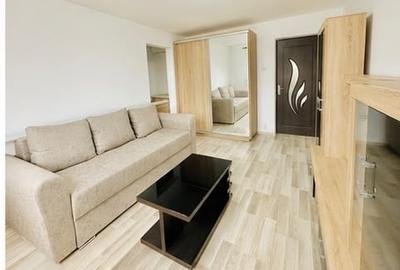 Apartament cu 2 camere semidecomandat, mobilat în Victoriei
