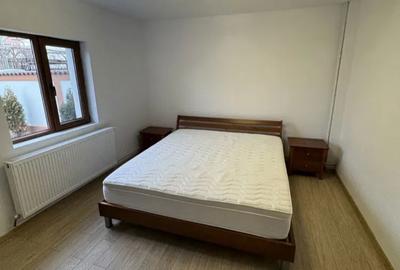Casă cu 4 camere cu Teren 410 Mp în Central - 8