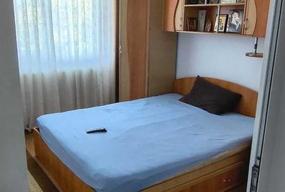 Apartament cu 2 camere semidecomandat în Obor