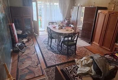 Apartament cu 2 camere decomandat în Micro 17