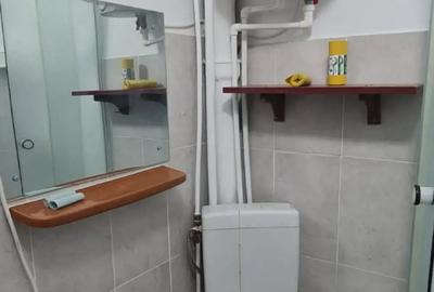 Garsonieră decomandată în Central - 1