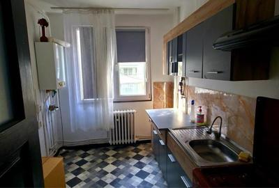 Apartament cu 2 camere semidecomandat, mobilat în Central - 8