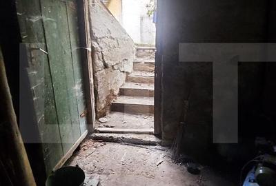 Casă cu 7 camere cu Teren 1980 Mp în Vâlcele - 14