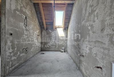 Casă individuală cu 4 camere cu Canalizare în Aiton - 15