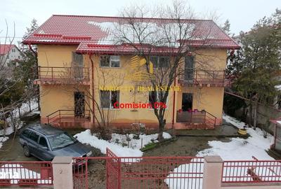 Casă cu 4 camere cu Teren 474 Mp în Brănești