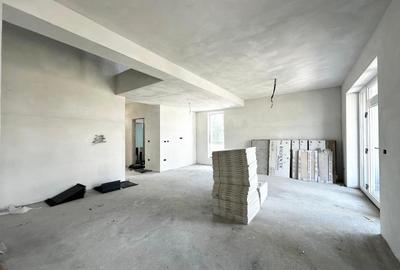 Duplex cu 4 camere cu Canalizare în Moșnița Nouă - 1