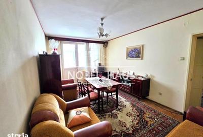 Apartament cu 3 camere decomandat în Central - 2