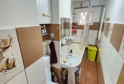 Apartament cu 2 camere decomandat în Șagului