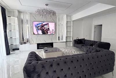 Apartament cu 4 camere în Central