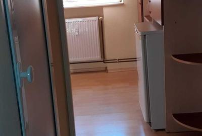 Garsonieră nedecomandată în UTA - 4