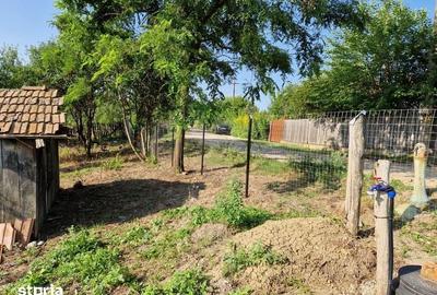 Teren de 2200 mp, în Milcoiu - 4