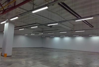 Spațiu industrial, de 5,000 mp, în ISR - 4